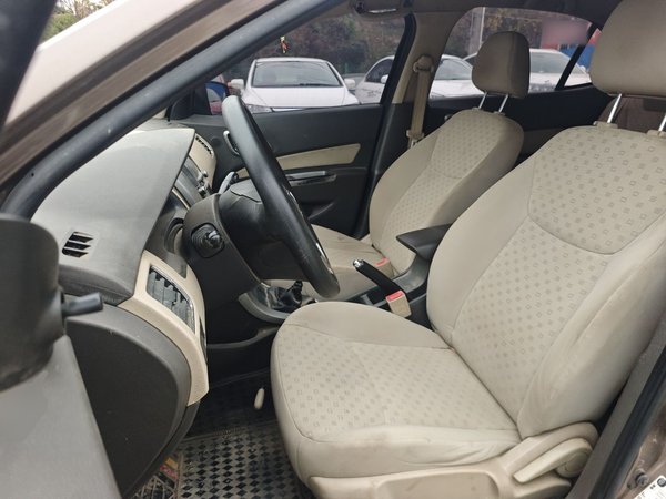 Baojun 630 2013, 125399 км, за 3770 USD - фото 18