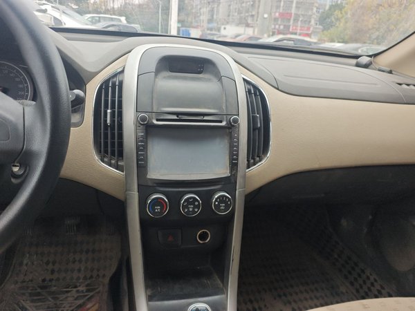 Baojun 630 2013, 125399 км, за 3770 USD - фото 16