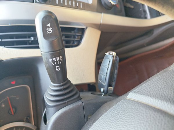 Baojun 630 2013, 91199 км, за 3239 USD - фото 12