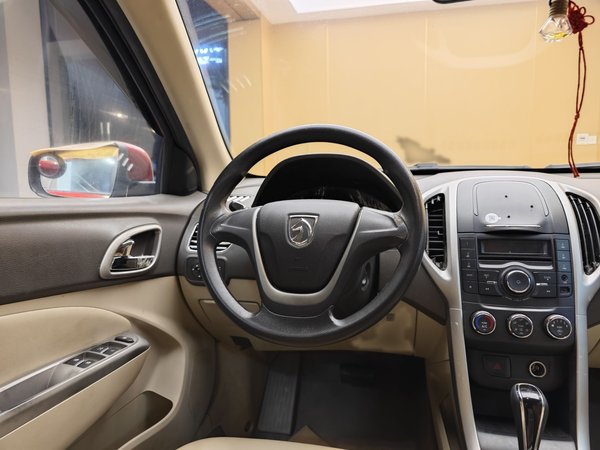 Baojun 630 2014, 84700 км, за 4452 USD - фото 19