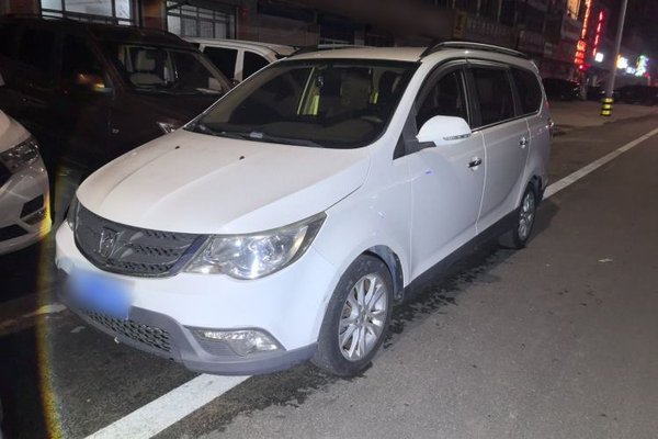 Baojun 730 2014, 25400 км, за 5194 USD