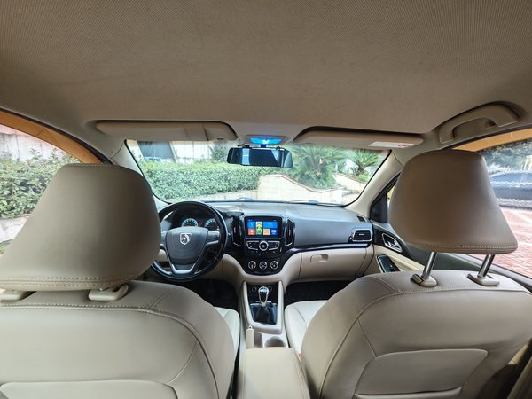 Baojun 730 2015, 107000 км, за 4025 USD - фото 13