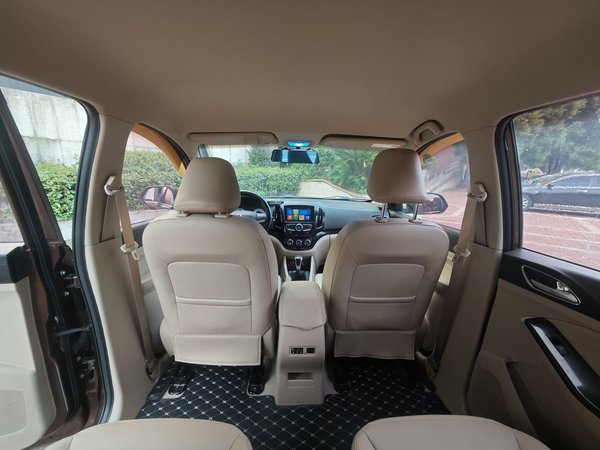 Baojun 730 2015, 107000 км, за 4025 USD - фото 14