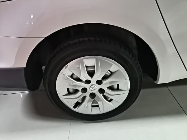 Baojun 730 2016, 61200 км, за 5248 USD - фото 10