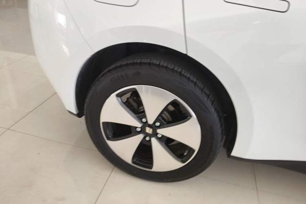 Baojun Cloud 2023, 29600 км, за 11259 USD - фото 16