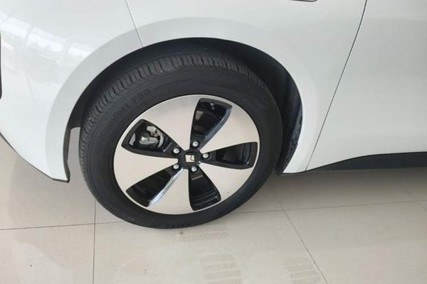 Baojun Cloud 2023, 29600 км, за 11259 USD - фото 10