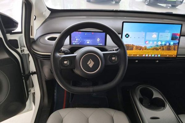 Baojun Cloud 2023, 29600 км, за 11259 USD - фото 18