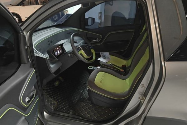 Baojun E100 2019, за 4598 USD - фото 18