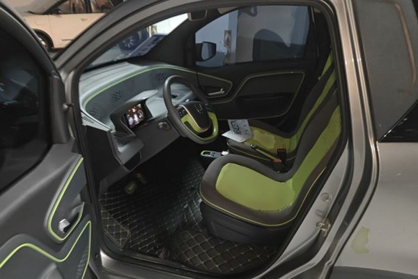 Baojun E100 2019, за 4598 USD - фото 20