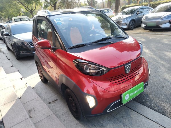 Baojun E100 2019, 51000 км, за 4245 USD