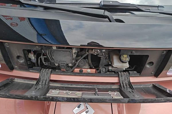 Baojun E300 2020, 33600 км, за 7187 USD - фото 24
