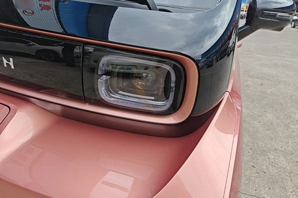 Baojun E300 2020, 33600 км, за 7187 USD - фото 6