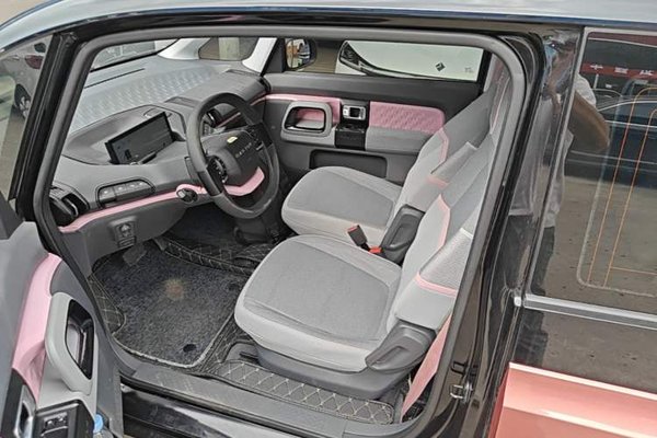 Baojun E300 2020, 33600 км, за 7187 USD - фото 17