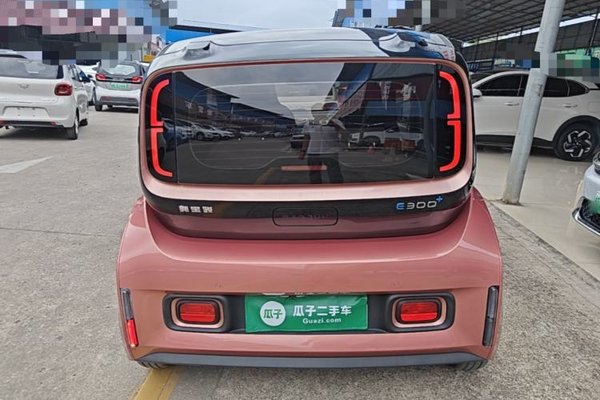 Baojun E300 2020, 33600 км, за 7187 USD