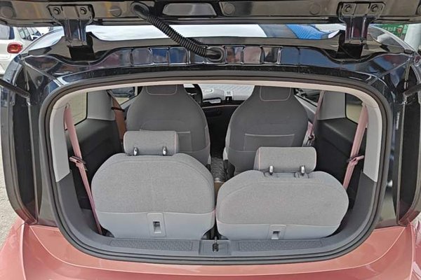 Baojun E300 2020, 33600 км, за 7187 USD - фото 22