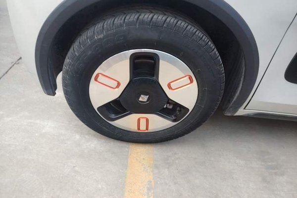 Baojun KiWi EV 2021, 47300 км, за 7338 USD - фото 10