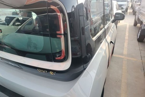 Baojun KiWi EV 2021, 47300 км, за 7338 USD - фото 9