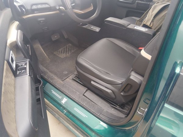 Baojun Kiwi EV 2022, 37600 км, за 6465 USD - фото 21