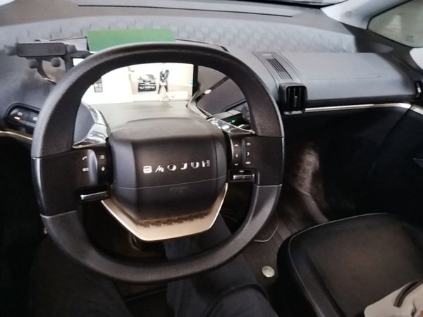 Baojun KiWi EV 2022, 25400 км, за 8064 USD - фото 10