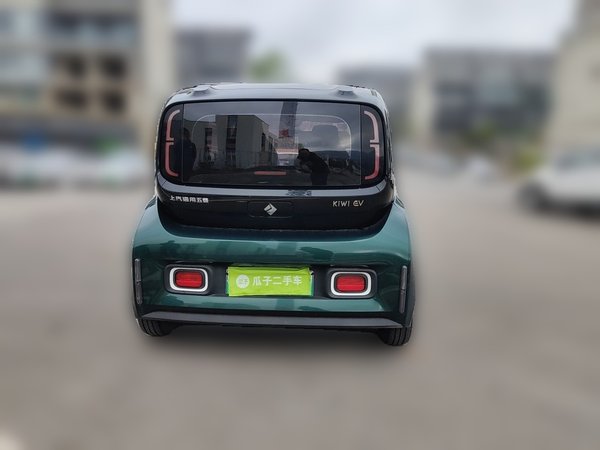 Baojun KiWi EV 2022, 28600 км, за 5590 USD