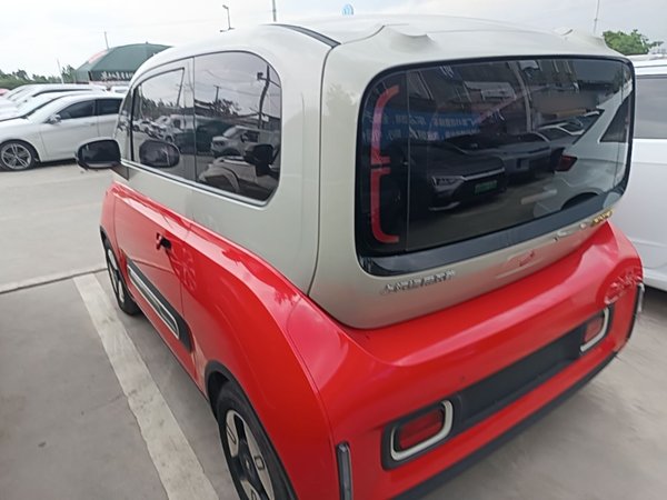 Baojun KiWi EV 2022, 27400 км, за 7562 USD