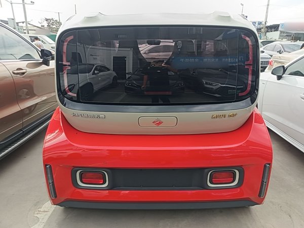 Baojun KiWi EV 2022, 27400 км, за 7562 USD
