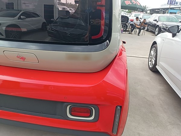 Baojun KiWi EV 2022, 27400 км, за 7562 USD - фото 7