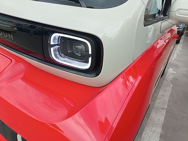 Baojun KiWi EV 2022, 27400 км, за 7562 USD - фото 9