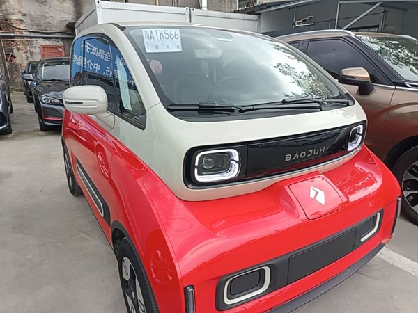Baojun KiWi EV 2022, 27400 км, за 7562 USD