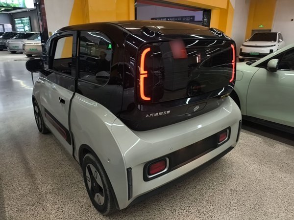 Baojun KiWi EV 2022, 10900 км, за 9550 USD