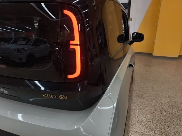 Baojun KiWi EV 2022, 10900 км, за 9550 USD - фото 7