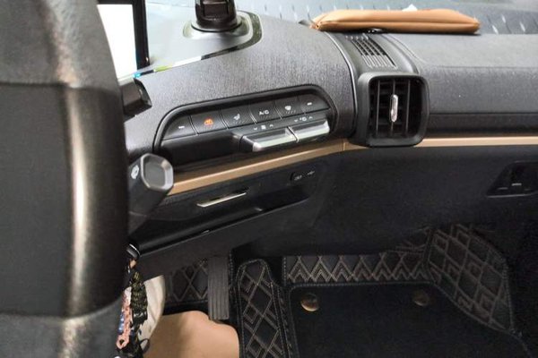 Baojun KiWi EV 2022, 46200 км, за 5981 USD - фото 10