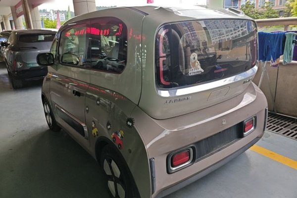 Baojun KiWi EV 2023, 44800 км, за 8070 USD