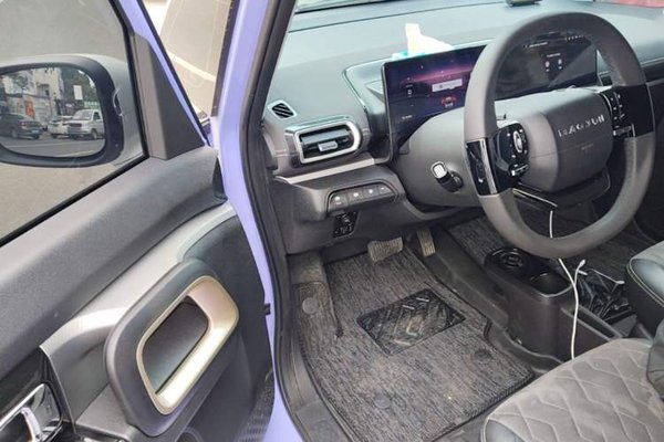 Baojun KiWi EV 2023, 24600 км, за 9455 USD - фото 24