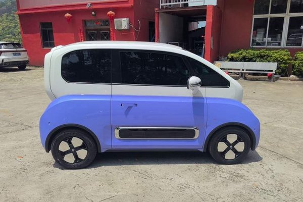 Baojun KiWi EV 2023, 24600 км, за 9455 USD - фото 13