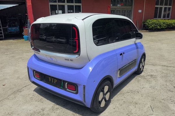 Baojun KiWi EV 2023, 24600 км, за 9455 USD - фото 14