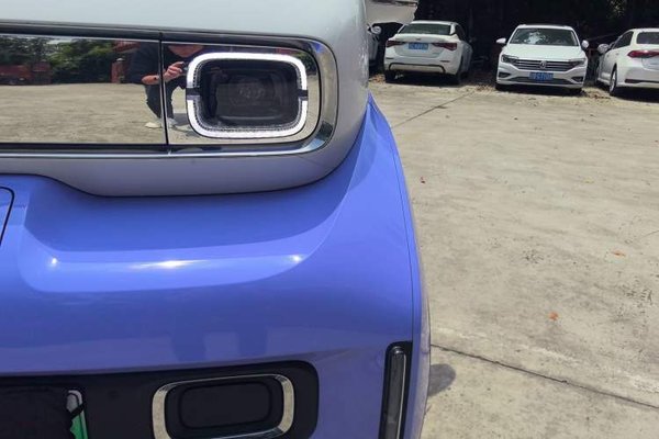 Baojun KiWi EV 2023, 24600 км, за 9455 USD - фото 9