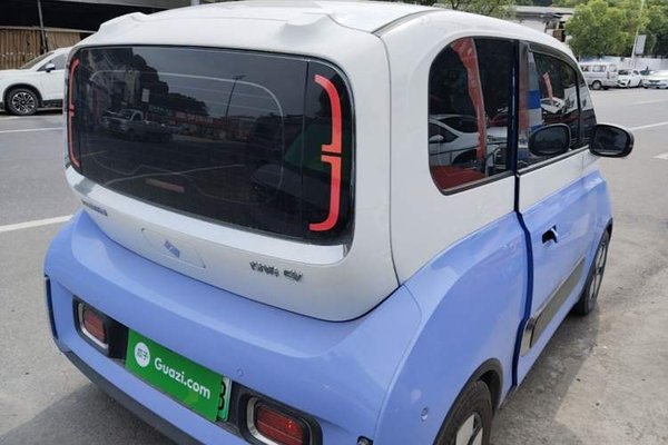 Baojun KiWi EV 2023, 24600 км, за 9455 USD - фото 6