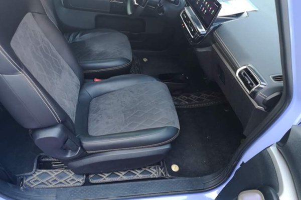 Baojun KiWi EV 2023, 32400 км, за 8432 USD - фото 19