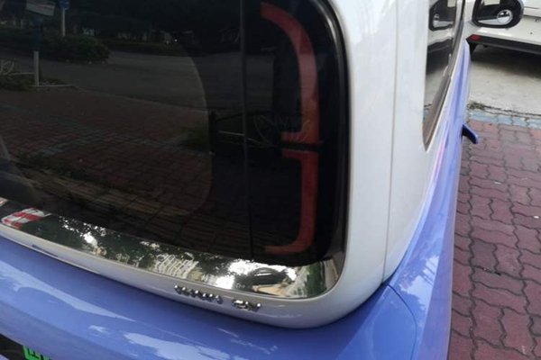 Baojun KiWi EV 2023, 32400 км, за 8432 USD - фото 9