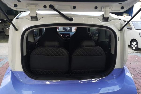 Baojun KiWi EV 2023, 32400 км, за 8432 USD - фото 22