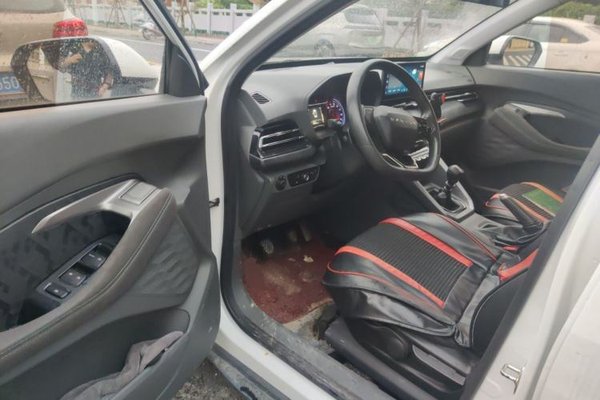 Baojun RS-3 2020, 39800 км, за 5598 USD - фото 13
