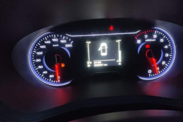 Baojun RS-3 2020, 39800 км, за 5598 USD - фото 8