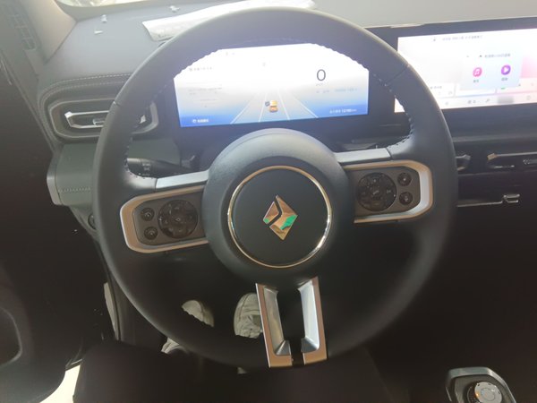 Baojun Spark 2023, 12200 км, за 7784 USD - фото 12