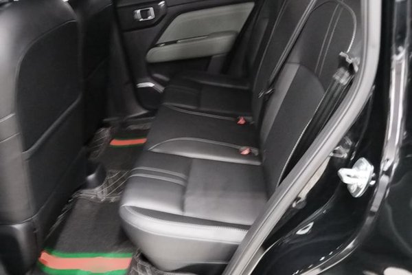 Baojun Spark EUV 2026, 5100 км, за 10486 USD - фото 20