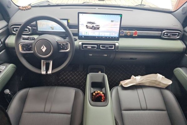 Baojun Spark EUV 2026, 4200 км, за 9494 USD - фото 10