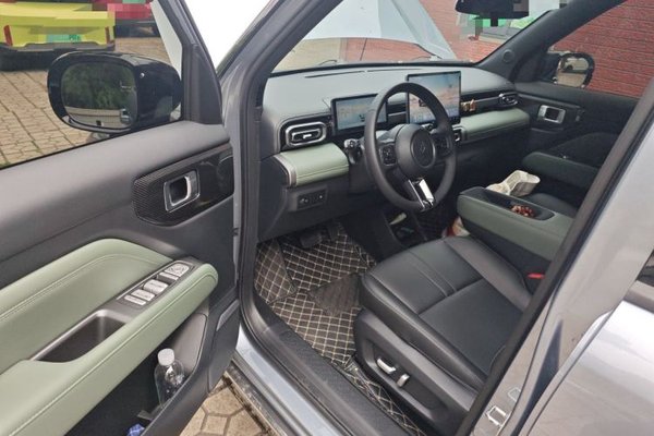 Baojun Spark EUV 2026, 4200 км, за 9494 USD - фото 17