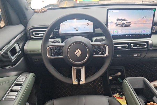 Baojun Spark EUV 2026, 4200 км, за 9494 USD - фото 11