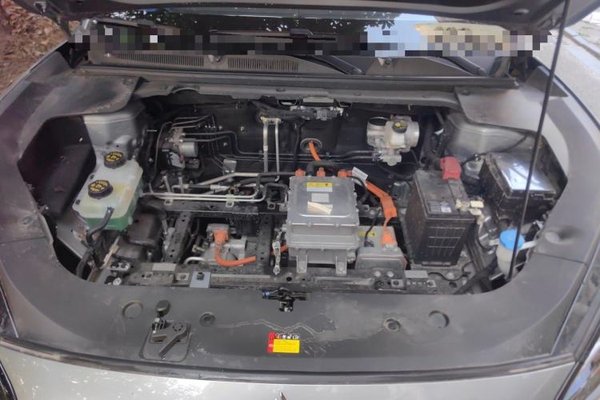 Baojun Yunhai 2024, 29100 км, за 12751 USD - фото 21