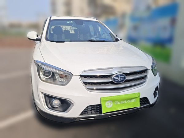 Bestune X80 2013, 101800 км, за 3884 USD